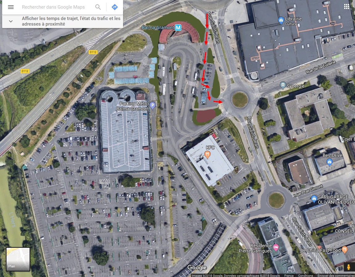 Proposition de dépose-minute en sens unique entre les deux rond-points